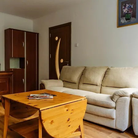 Old Town Historic Apartment With Backyard Mini Park Bucarest Extérieur photo